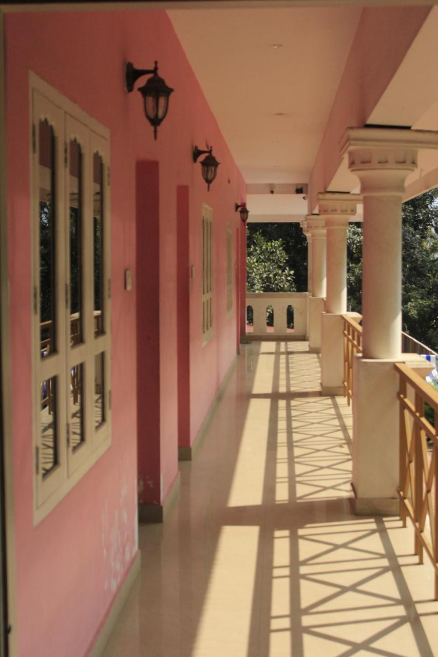 Marayoor Holidays Annex Paradise Valley Inn Maraiyūr Extérieur photo